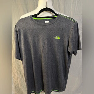 The North Face T-shirt size M